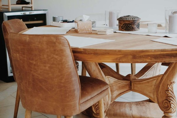 Tout savoir sur les chaises de salle à manger en bois